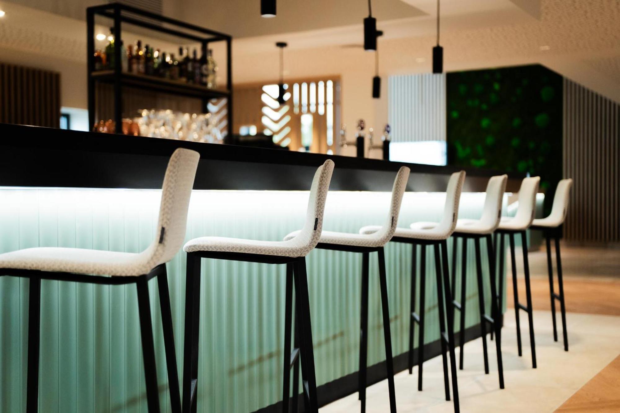 Bo Hotels Ambronay Kültér fotó